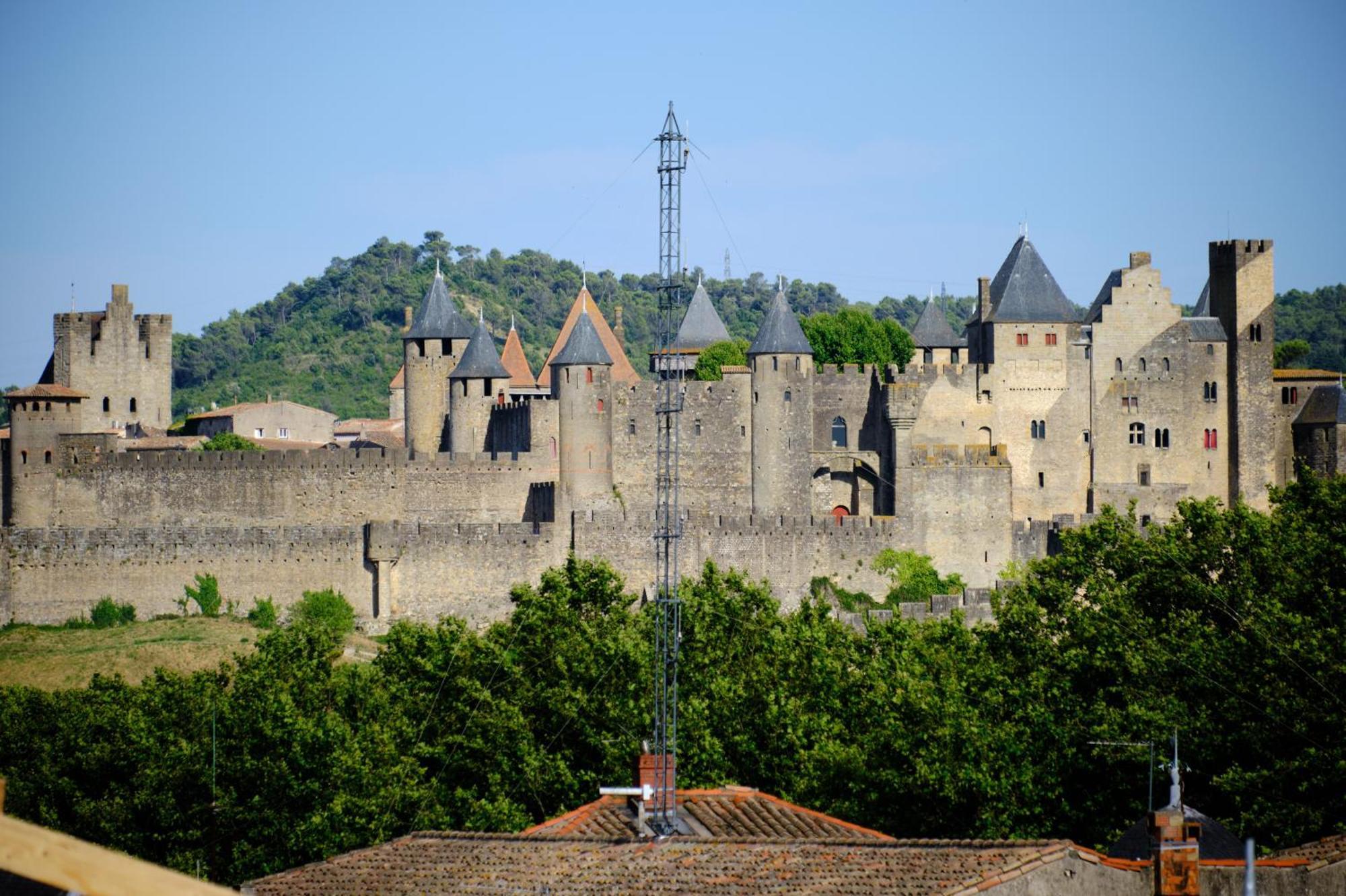 Mon Toit Carcassonnais •Hypercentre •Terrasse •Vue Appartement Carcassonne Buitenkant foto